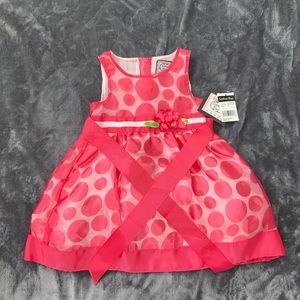 BRAND NEW!! Adorable 2T Dress!